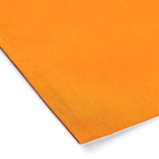 Lähikuva oranssista kangaskassista logopainatuksella, 140 g/m²