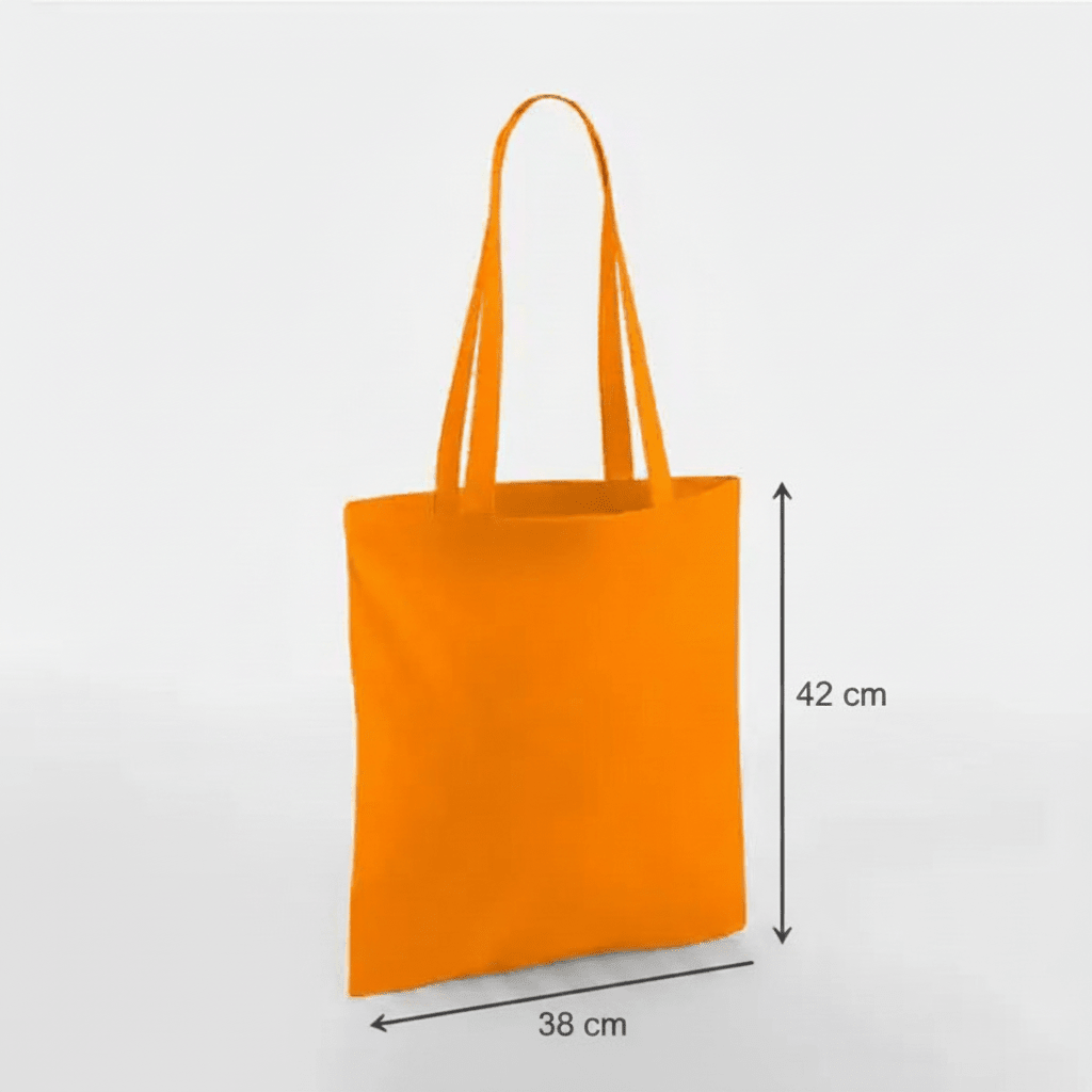 Oranssi kangaskassi pitkillä kahvoilla ja omalla painatuksella, 38 × 42 cm, korkeus- ja leveysmitat merkittynä
